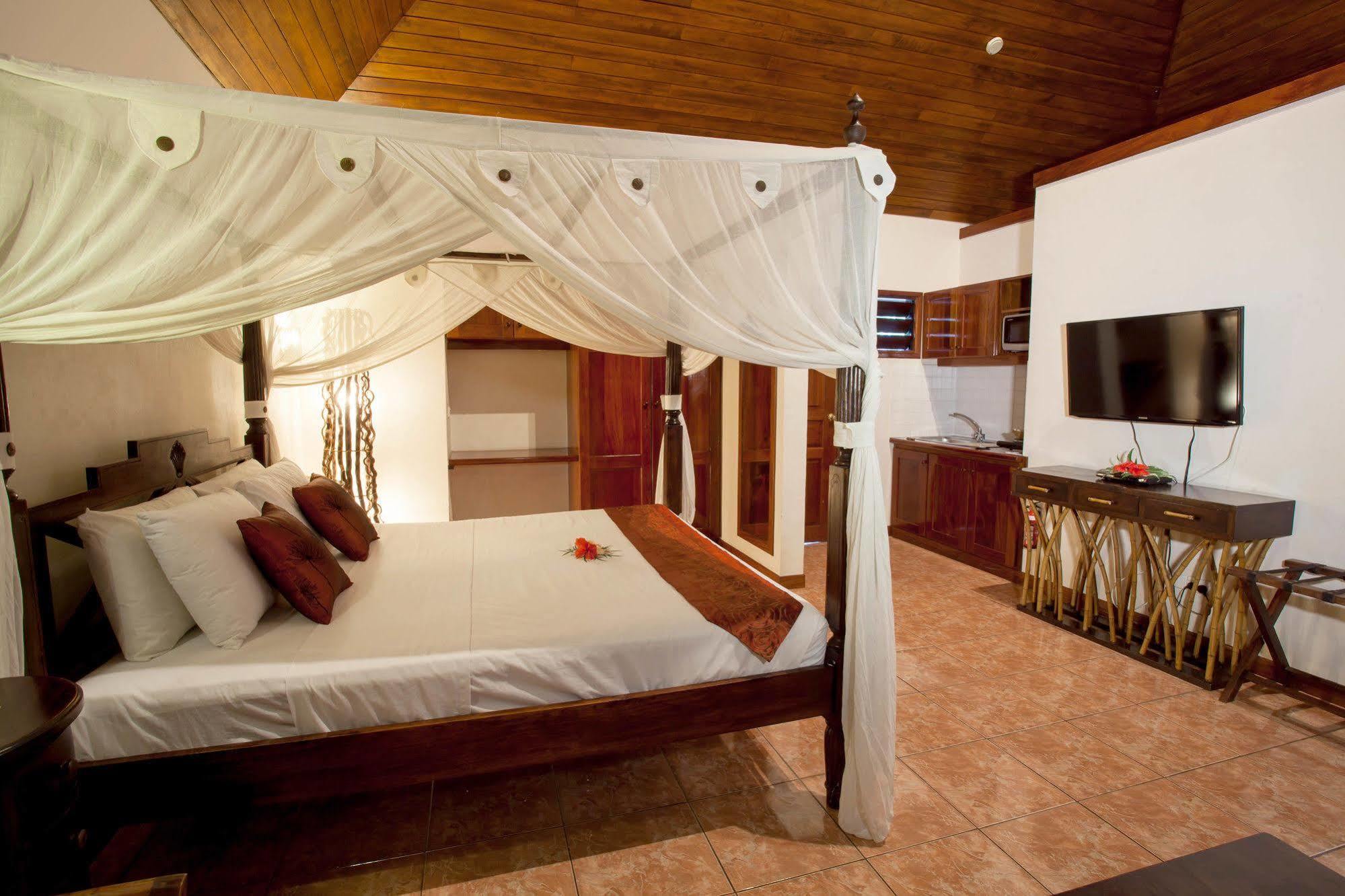 Sunset Bungalows Resort, Vanuatu Port Vila Eksteriør billede